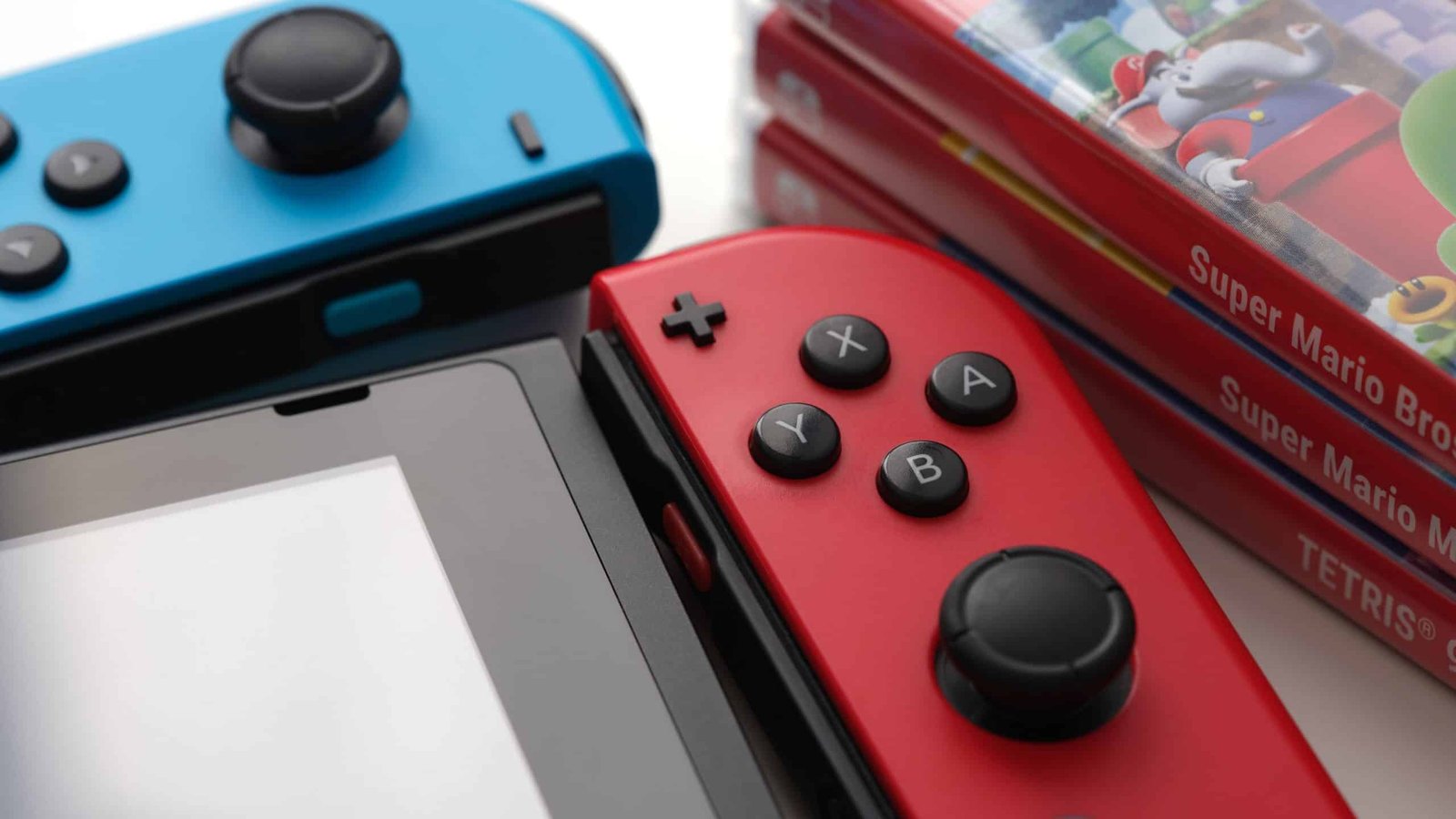 Genki unveils mockup of alleged Nintendo Switch 2 at CES 2025