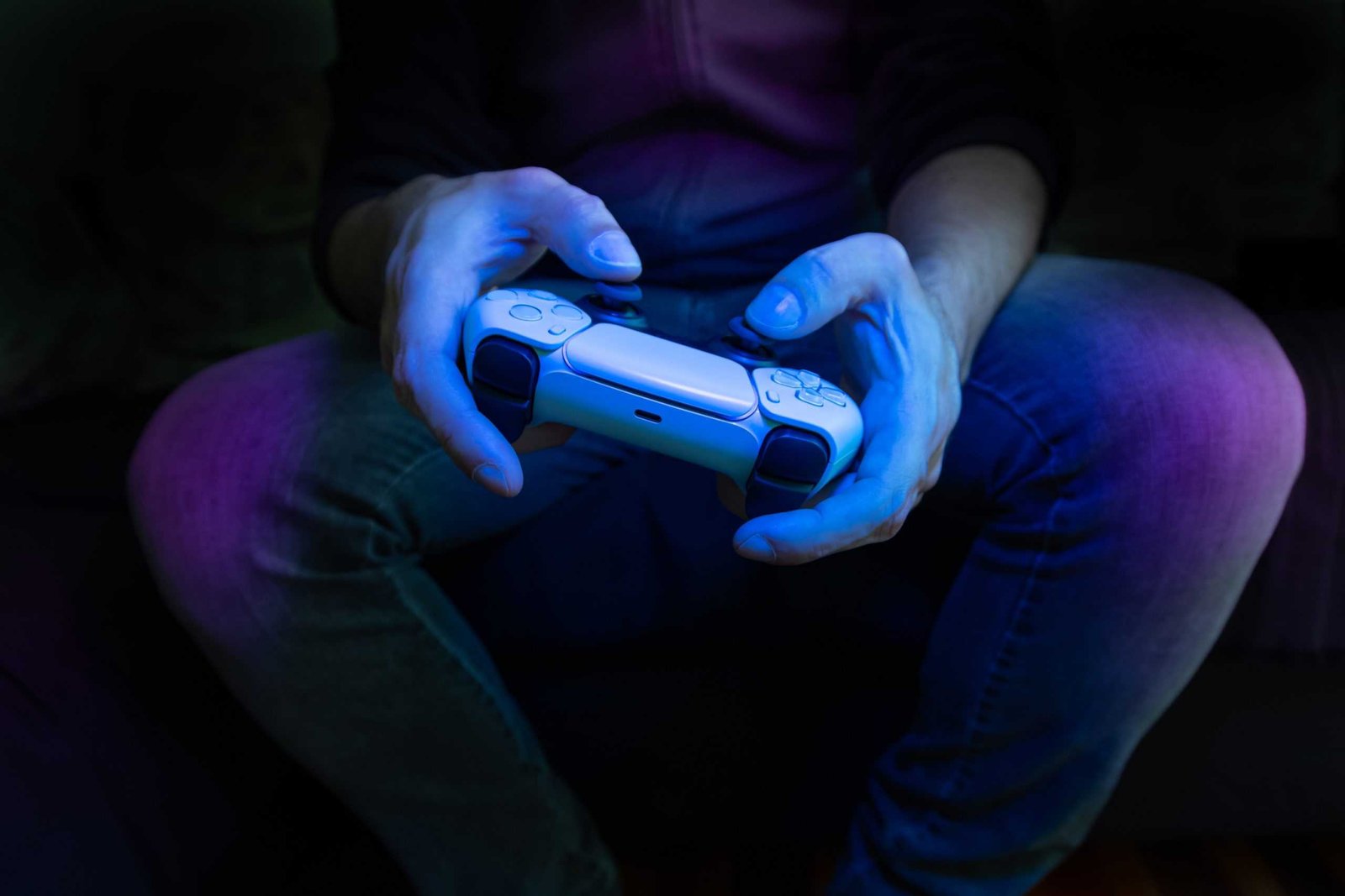 Nintendo’s Switch Tops 143M Sales Ahead of Switch 2