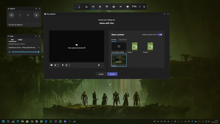 Xbox Game Bar showing option to choose which monitor to stream gameplay